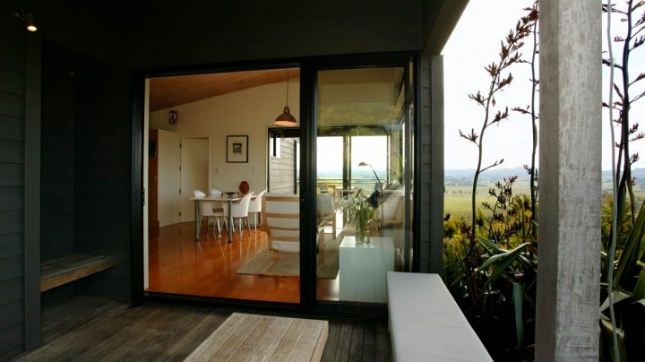 Views, decks, accommodation, whangarei