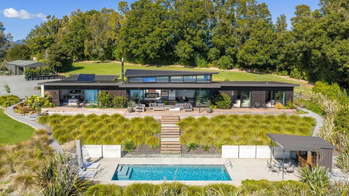 nook-bay-house-whangarei-heads-luxury-accommodation
