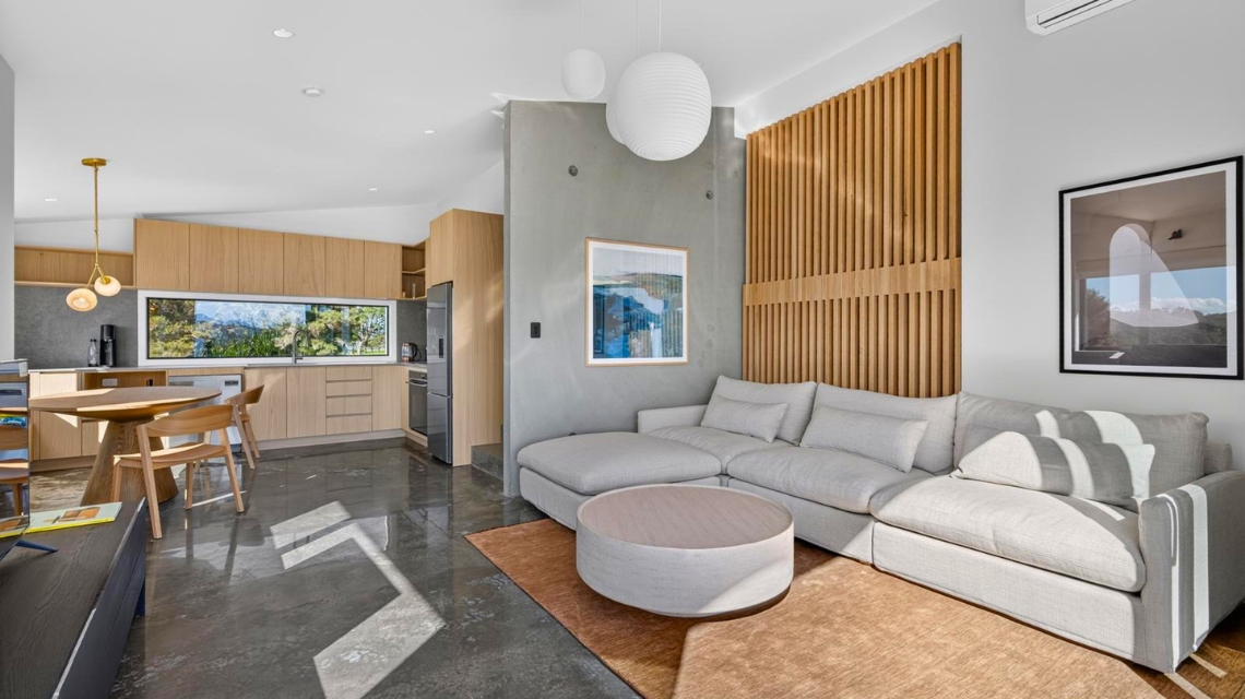 whangarei-heads-airbnb-at-nook-bay-house-1